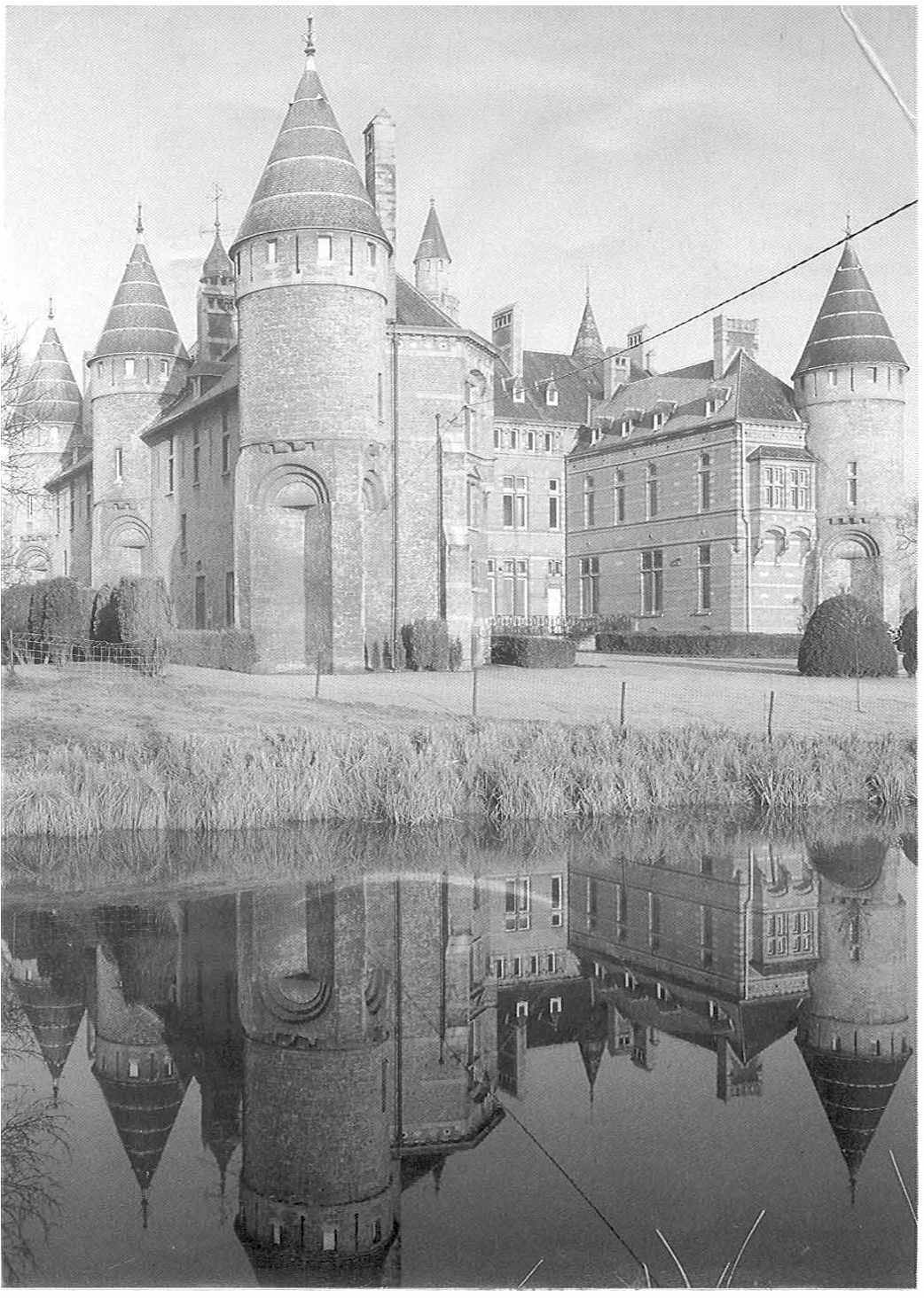 marnix-castle.jpg (185356 bytes)
